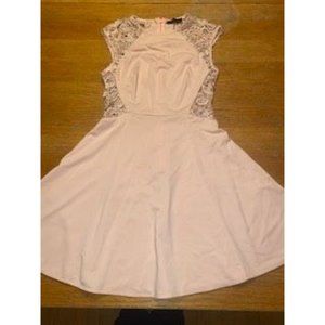 Cals Light Pink Lace Cocktail Dress-S
